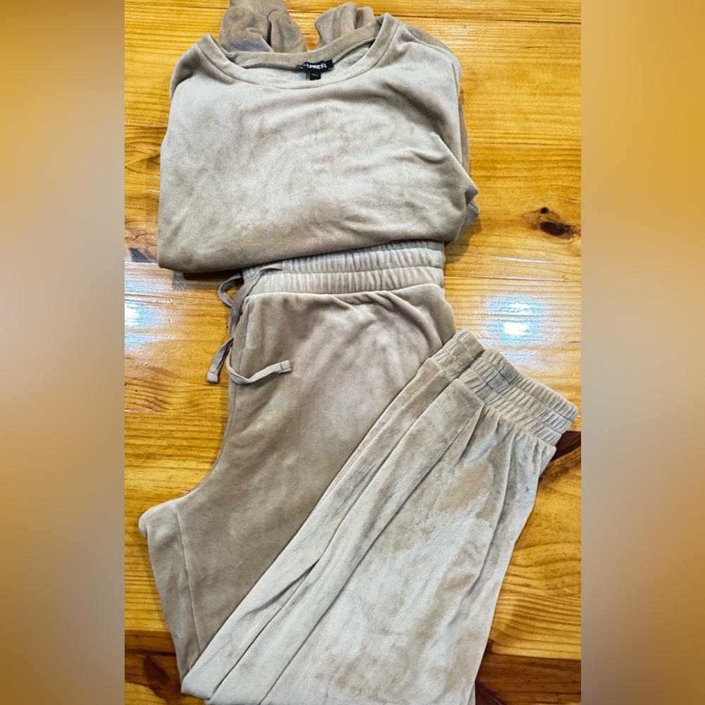 Express women's velour Beige Sweatpants and sweatshirt set.